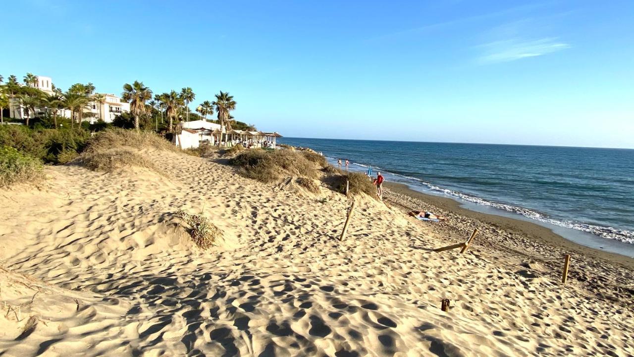 Super2Beachfront 마르베야 외부 사진