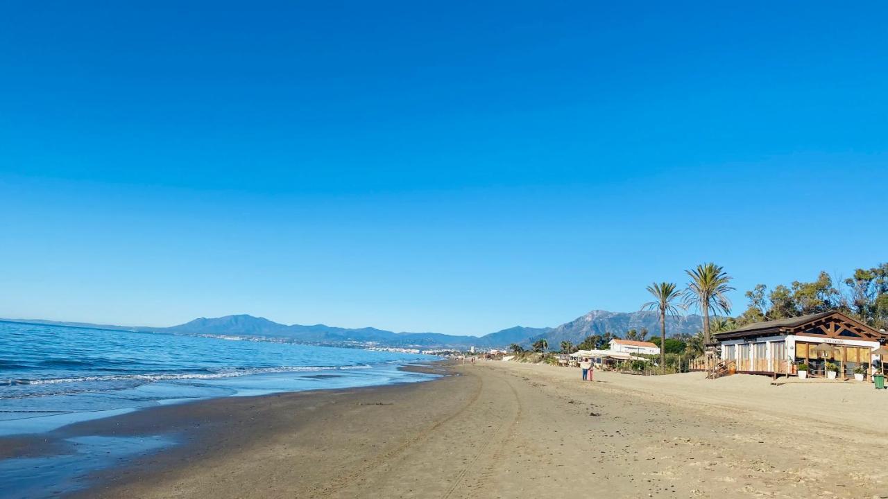 Super2Beachfront 마르베야 외부 사진